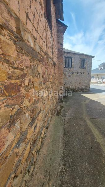Foto 23ce6d2d-d430-4074-ad72-590238c73159. Casa  para reformar con bodega en Castropodame