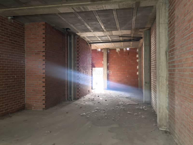 Foto 36c8cc7b-dd79-4c82-8d87-331ee3f2974a. Local comercial local en venta rosaleda en Centro Ponferrada