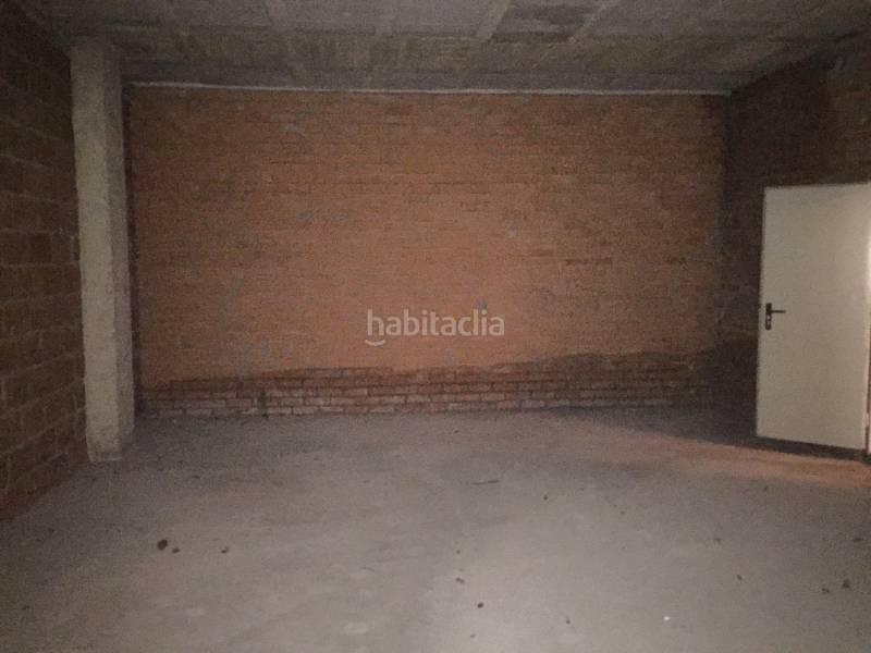 Foto 584c8273-ba6f-4864-9e08-34550314e100. Local comercial local en venta rosaleda en Centro Ponferrada