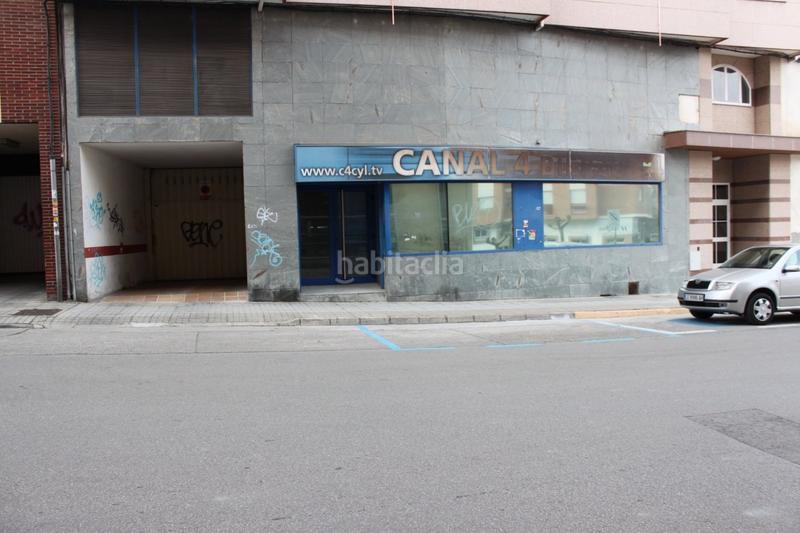 Foto 16da838e-9c43-42a6-9f8b-f7e01d2d295a. Locale commerciale in Zona Alta Ponferrada