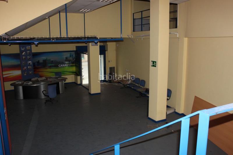 Foto a29c5d59-7f39-4bd7-bb02-81502a62839a. Locale commerciale in Zona Alta Ponferrada