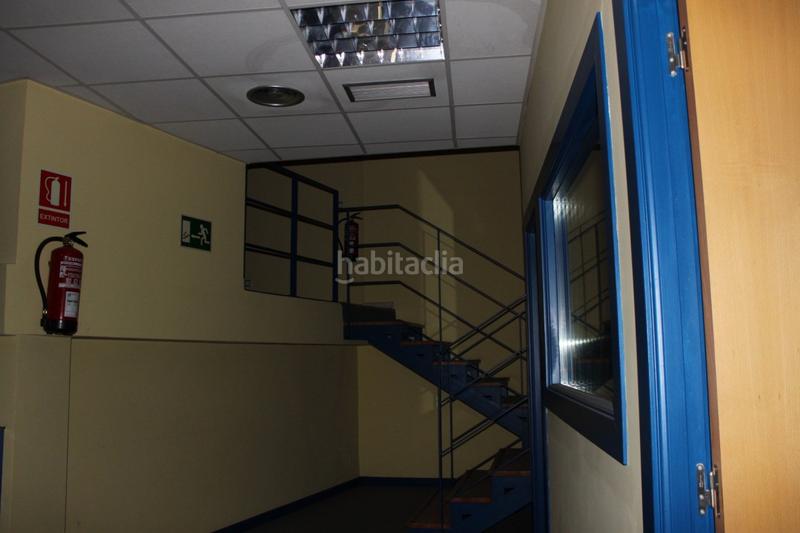 Foto a37dfb56-1a3a-41c1-9b7d-ba033b363047. Locale commerciale in Zona Alta Ponferrada