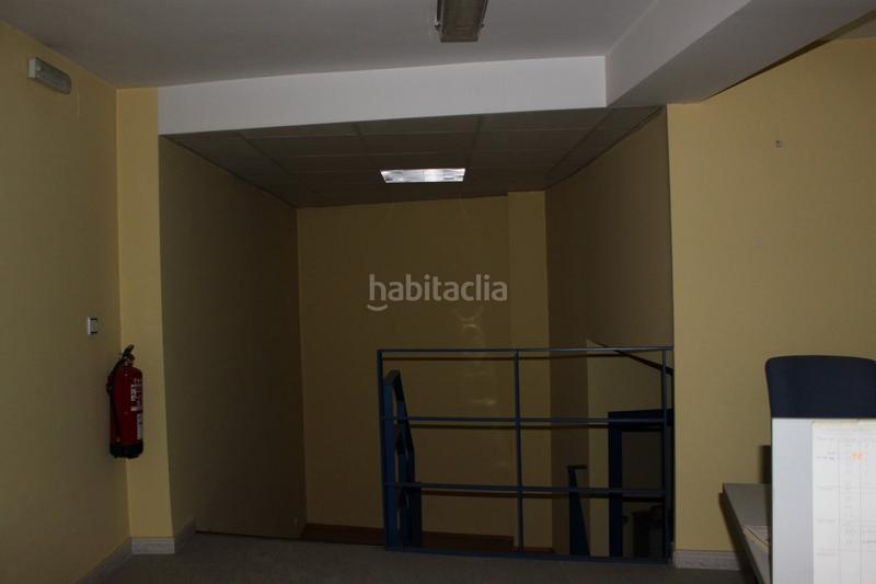 Foto ca46e22b-ff68-4f4b-a88b-f9368704e6a5. Locale commerciale in Zona Alta Ponferrada