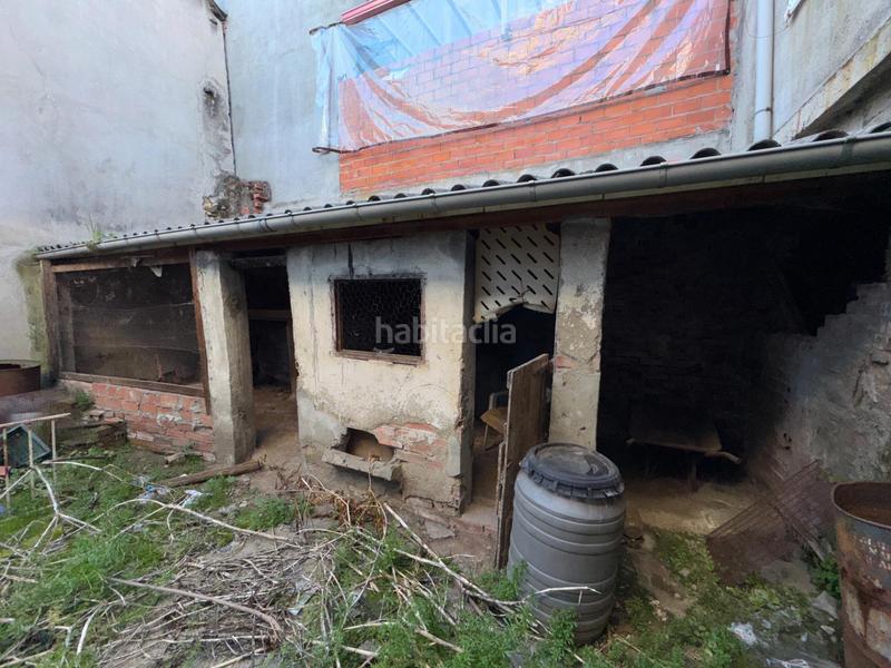 Foto 248e4a01-63f8-417a-b75d-d9100d31d56f. Casa a calle beatriz osorio en Cacabelos 9 a Cacabelos