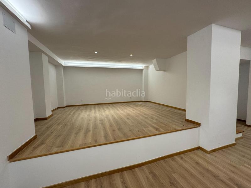 Foto 302b4097-f2b9-4a33-a835-37912eed1ab2. Location local commercial dans Centro Ponferrada