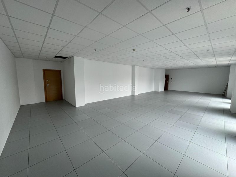 Foto deb99056-0371-4b95-9c3a-3beea584b7f1. Miete büro in Centro Ponferrada