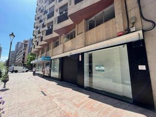 Lloguer Local Comercial a Centro. Amplio local comercial centro ponferrada