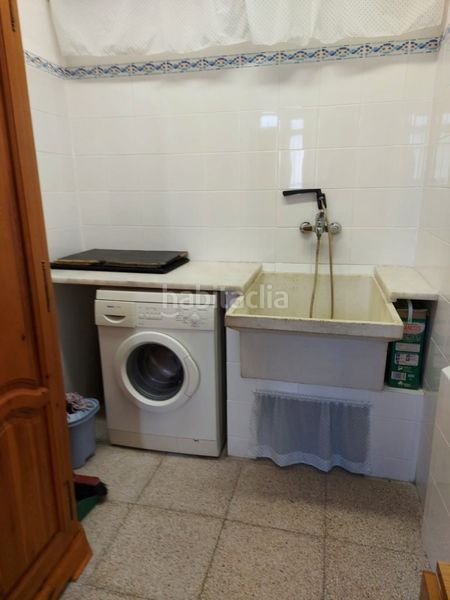 Foto 21143b0e-ac9e-425d-8667-9e30368dabeb. Casa amb calefacció aparcament a Toreno