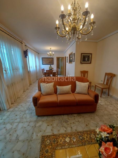 Foto 75167414-5011-49b8-97ee-a8dbd822ea36. Casa amb calefacció aparcament a Toreno