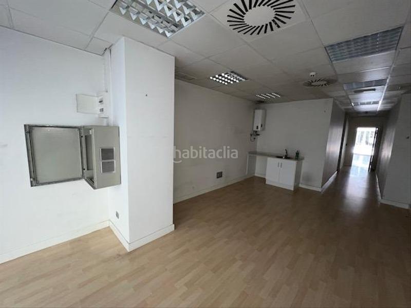 Foto f4526626-356a-4b00-b756-0b8fb3d29f0c. Geschäftsraum in Centro Ponferrada