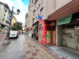 Location Local commercial à Centro. Local comercial en alquiler en avenida de españa, ideal para tie