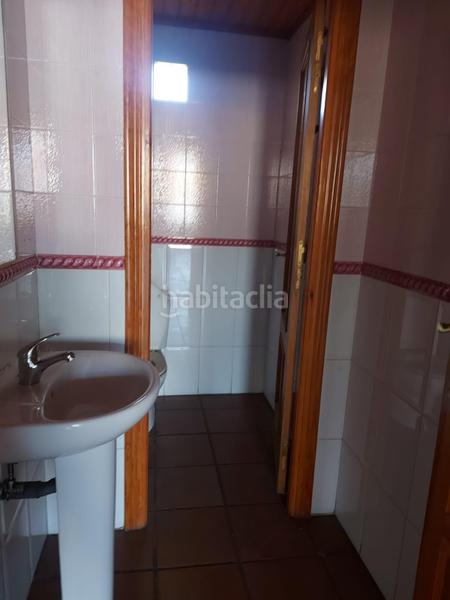 Foto 55b85d66-203f-4260-bc89-a1f33ad45ce7. Alquiler local comercial  en zona fuentesnuevas. en Ponferrada