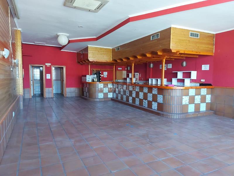 Foto c276df05-0686-4b48-9600-29fd1bc43898. Alquiler local comercial  en zona fuentesnuevas. en Ponferrada