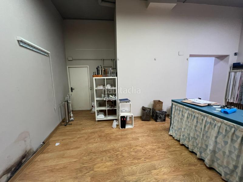 Foto a122a48a-6987-49ae-a8d6-356852264c63. Alquiler local comercial  en el Centro con múltiples opciones en Ponferrada