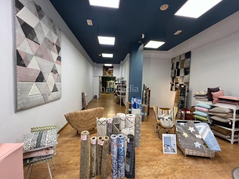 Foto b0b1f64d-6bc4-447f-9aad-def0dd14748d. Lloguer local comercial a Centro Ponferrada