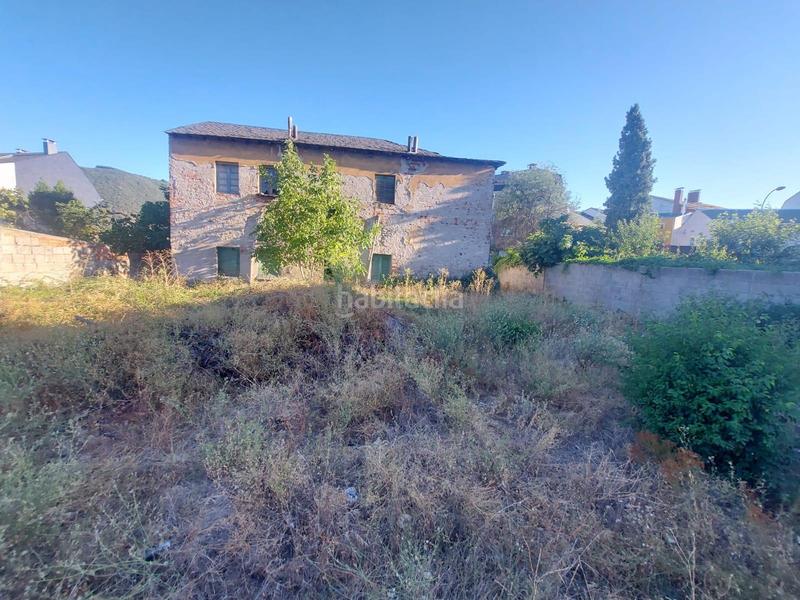 Foto 3dfa3a1e-3857-47c5-90e9-2de75e46bef2. Masia a Flores de Sil - La Placa Ponferrada