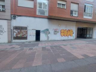 Local commercial à Zona Alta. Local venta zona alta ponferrada