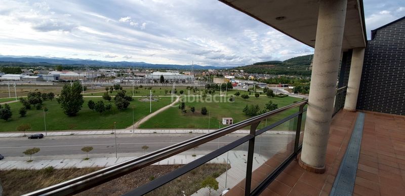 Foto 969b4fa3-2fbf-47c7-be66-61ec513f5492. Rent flat with heating parking in Centro Ponferrada