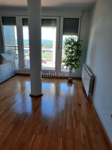 Foto e2c1af6d-ab57-4720-b100-ccd4e4f5ab20. Rent flat with heating parking in Centro Ponferrada