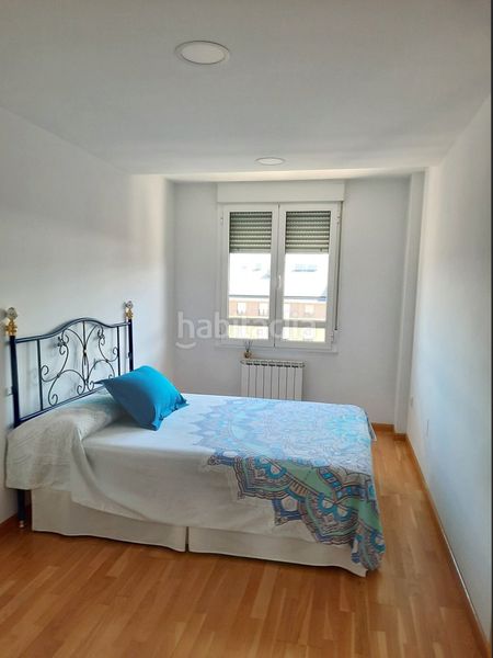 Foto f5b70ccd-90af-4c0a-8c5d-462a6239939f. Rent flat with heating parking in Centro Ponferrada
