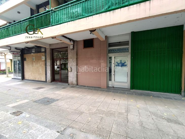 Foto 3c9dc8d1-cb78-48a3-92bb-0ba1e805f6da. Local comercial amb calefacció a Villabona