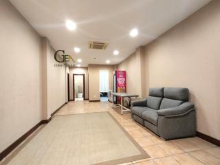 Local Comercial en Villabona. Local comercial en venta en calle mayor de villabona  66,67 m