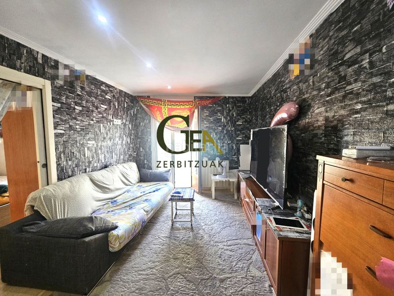 Foto 021cd710-7426-49bb-8085-83686990996a. Etagenwohnung mit heizung in Villabona