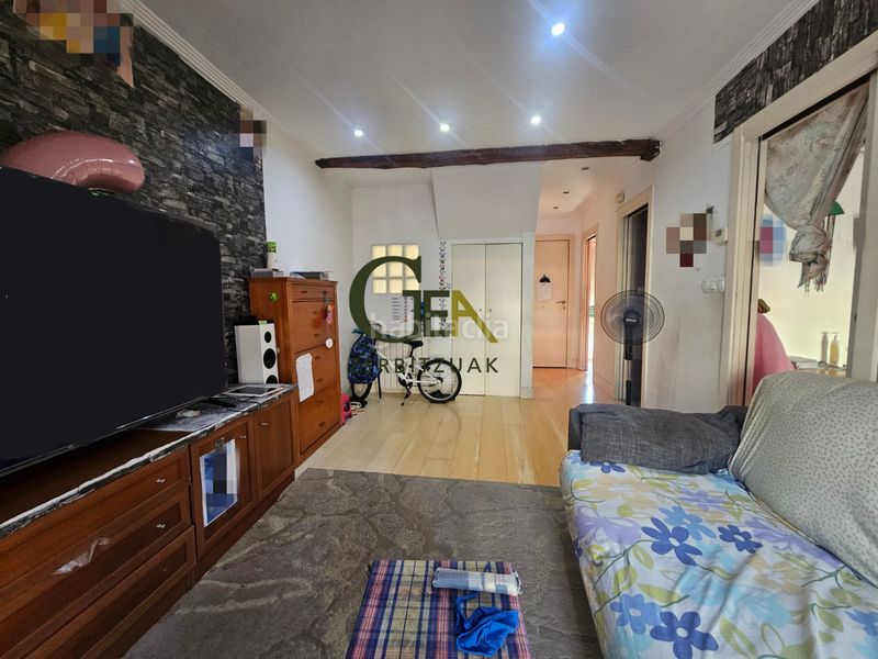 Foto 9c6ddbbe-8bcb-4ce3-922a-b5434c802090. Etagenwohnung mit heizung in Villabona