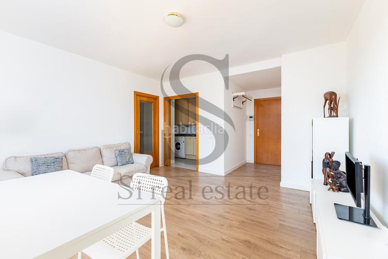 Foto 020baa5f-9421-48fd-a471-1ce1b02a66e2. Flat with parking in Sant Andreu de Palomar Barcelona