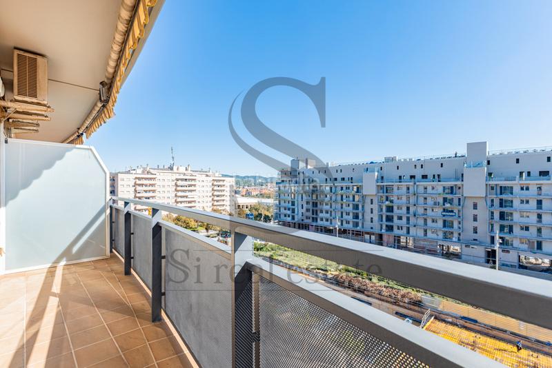 Foto 87c5ac60-1bb0-4dc8-acfe-da8ce99ba9a4. Flat with parking in Sant Andreu de Palomar Barcelona