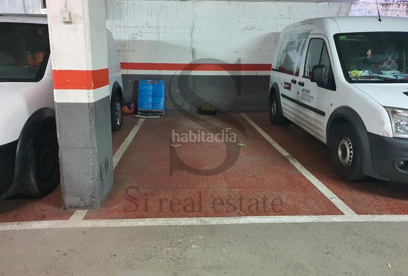 Foto d5cfdea1-c792-4c7c-9a36-a97124665fdb. Car parking in Navas Barcelona