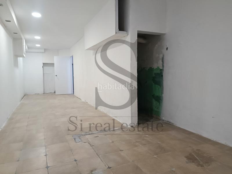 Foto 6be85110-441e-4b0d-8d04-5eda26dc5621. Rent business premise in carrer de vèlia 50 in Porta Barcelona