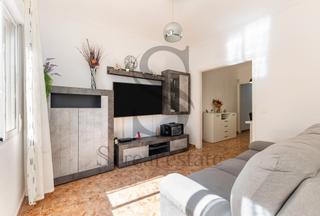 Appartement  Carrer de la indstria. Inmejorable ubicacin - amplio y reformado - 4 habitaciones - ex