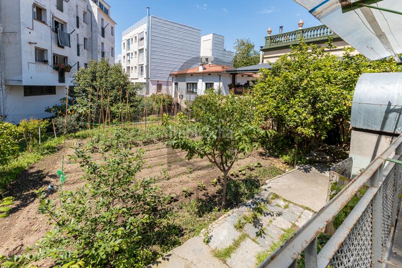 Foto bb750ea5-7c29-44ac-869a-1c9564194f54. Maison avec parking dans Centre Santa Coloma de Gramenet