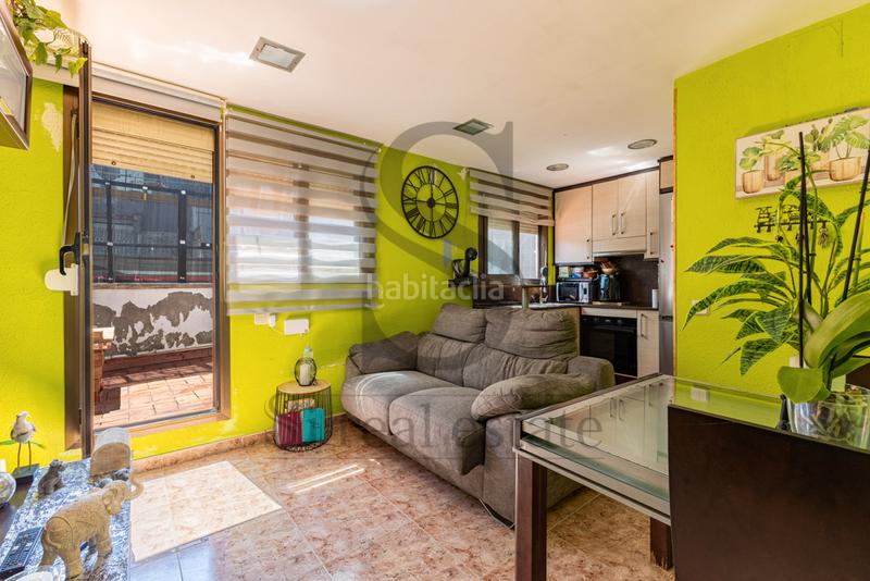 Foto 4490cebb-5f52-4279-bca4-c42e38cc133b. Appartement dans Santa Rosa Santa Coloma de Gramenet