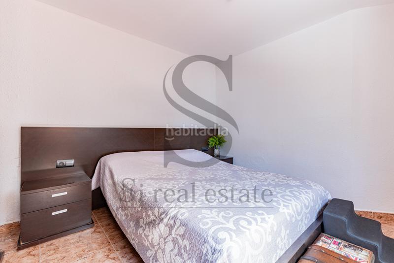 Foto 19fe4645-2d39-4ace-8663-141b93bdd773. Piso en Santa Rosa Santa Coloma de Gramenet