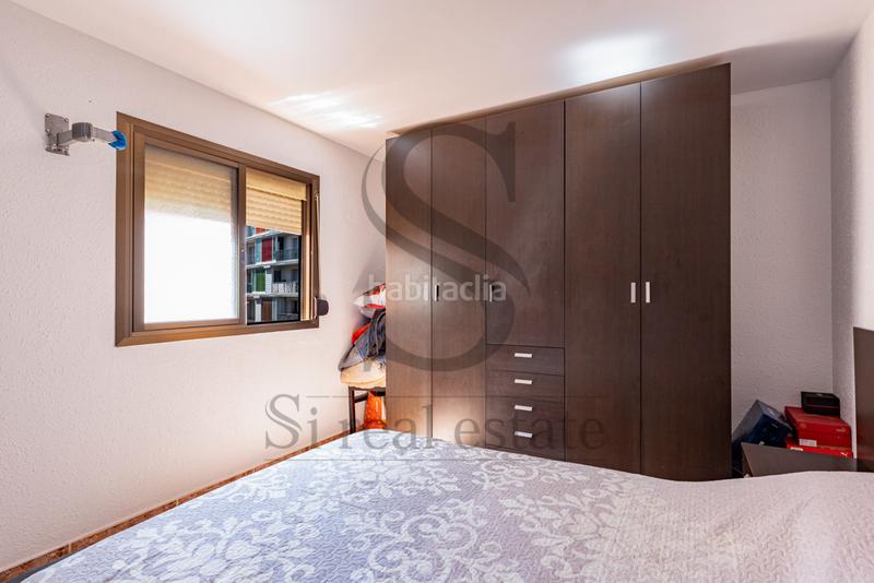 Foto fe9f87ee-2609-49c9-98a0-f6dfe7250eeb. Piso en Santa Rosa Santa Coloma de Gramenet