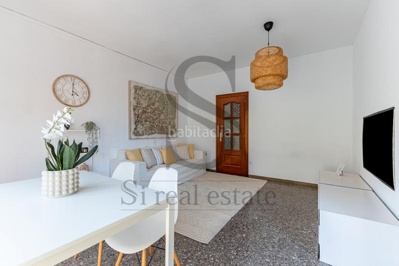 Foto 0b1b6b6e-8c2b-495c-9193-282835d9344f. Piso en Sant Andreu de Palomar Barcelona