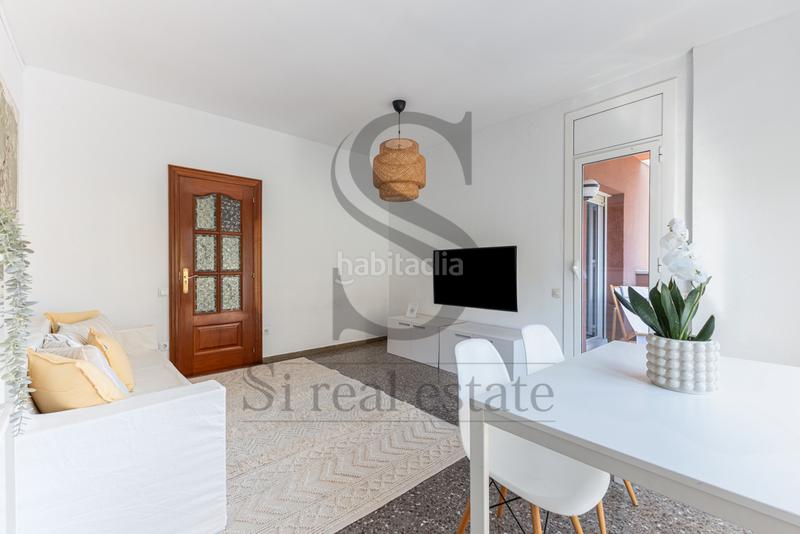 Foto d092ebf3-435b-4ffb-a004-50bed4b8c557. Piso en Sant Andreu de Palomar Barcelona