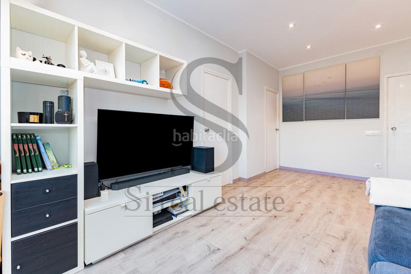 Foto ba7df91c-7a7b-434f-8828-298b71938f6f. Àtic a Poblenou Barcelona