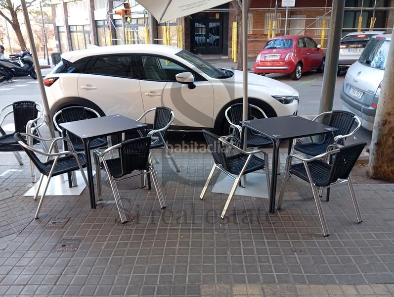 Foto 7c8ebbe1-3355-4cec-8b8e-b2e71205a3ec. Traspaso local comercial junto a plaza maragall - bar en traspaso en Barcelona