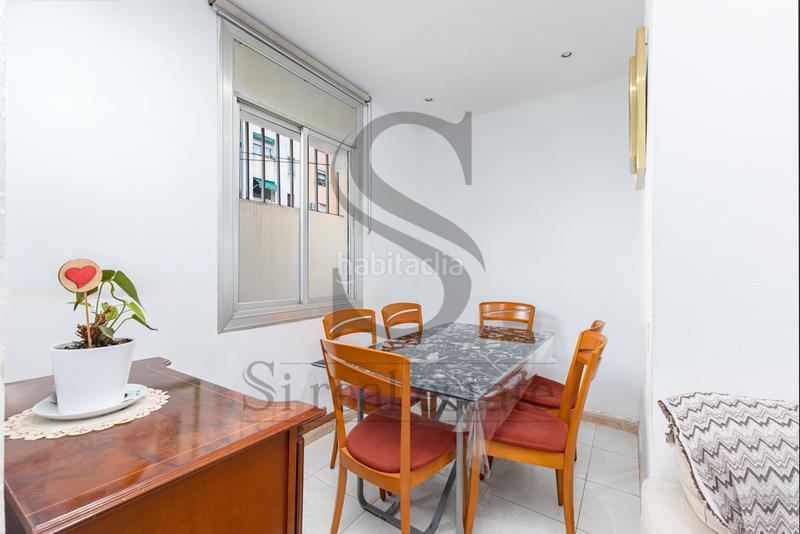 Foto 601c6947-a0a2-4c6d-8441-6d0cb9626a80. Piso excelente oportunidad por zona en Prosperitat Barcelona