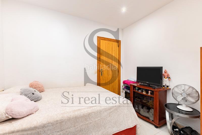 Foto c22bf861-cda9-4ec1-b0b4-99c88af8043c. Piso excelente oportunidad por zona en Prosperitat Barcelona