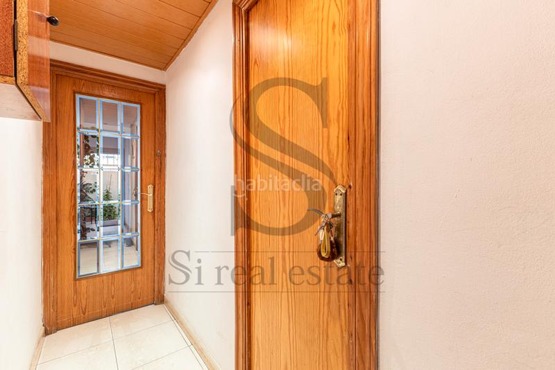 Foto f681718f-a691-4d94-90ac-ac74cdd78f24. Piso excelente oportunidad por zona en Prosperitat Barcelona