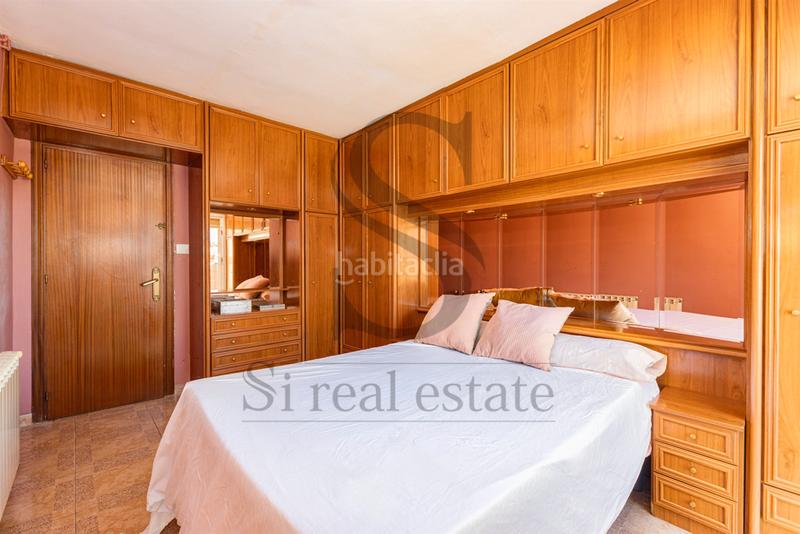 Foto c796e2d4-b43a-4620-88d3-e140f99201f5. Attico con riscaldamento in Riu Nord Santa Coloma de Gramenet