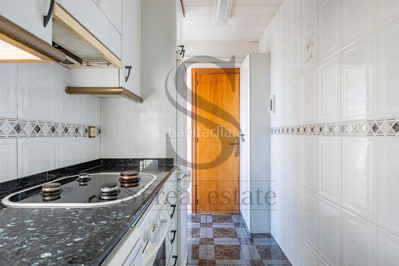 Foto bd0e68a3-992e-4da3-84cc-8ceef5a964a4. Penthouse with heating in Riu Nord Santa Coloma de Gramenet