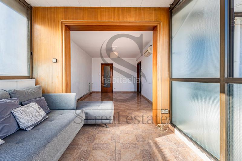 Foto ffb30b26-b526-4b38-bf68-f5a3e42c1720. Penthouse with heating in Riu Nord Santa Coloma de Gramenet