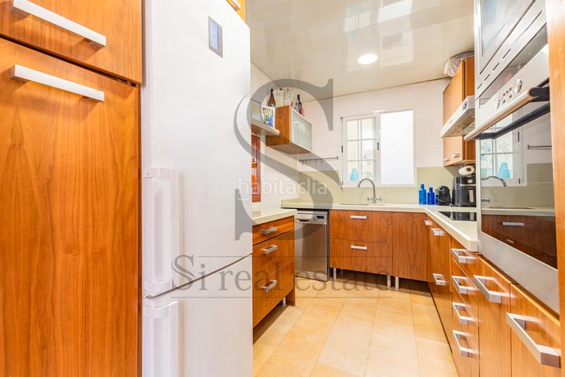 Foto 11005aee-3c80-4771-aafa-e8055575ec31. Dachwohnung mit heizung in Congrés - Indians Barcelona