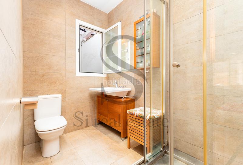 Foto 3a3b8b53-5efa-4505-9935-d66bd1480da2. Dachwohnung mit heizung in Congrés - Indians Barcelona