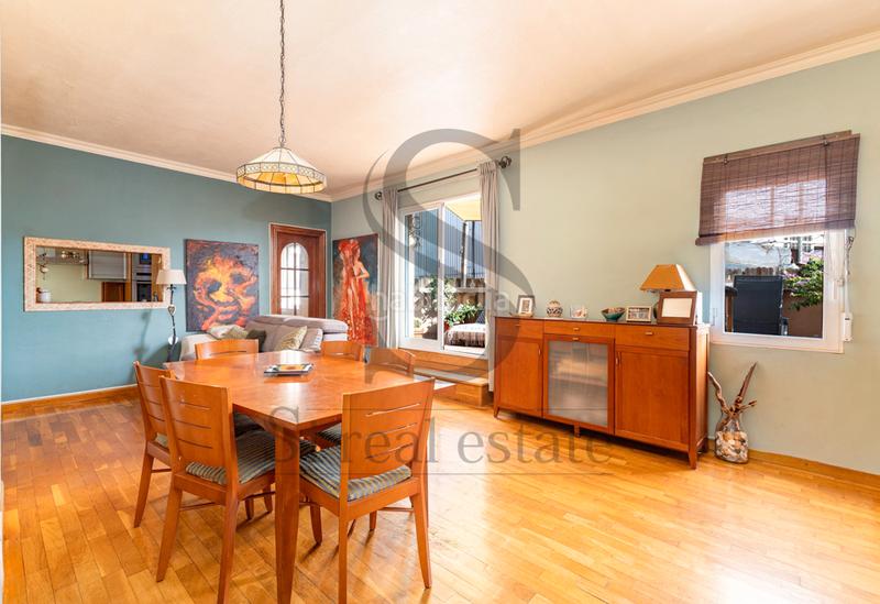 Foto b1611133-89d4-4d2d-b7dc-78d568c0550d. Dachwohnung mit heizung in Congrés - Indians Barcelona